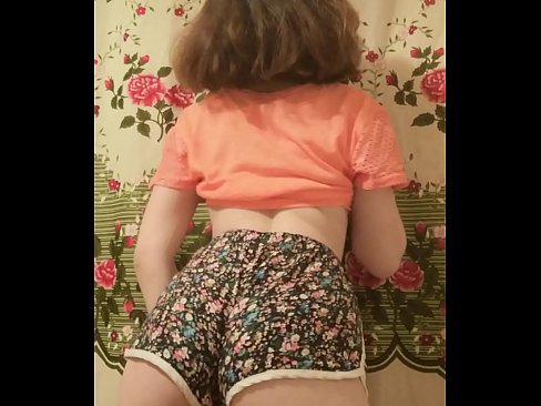 ❤️ Seksīga jauna skaistule izģērbjas no šortiem kamerā ❤ Anāls video pie mums lv.pornma-com.ru ❌️